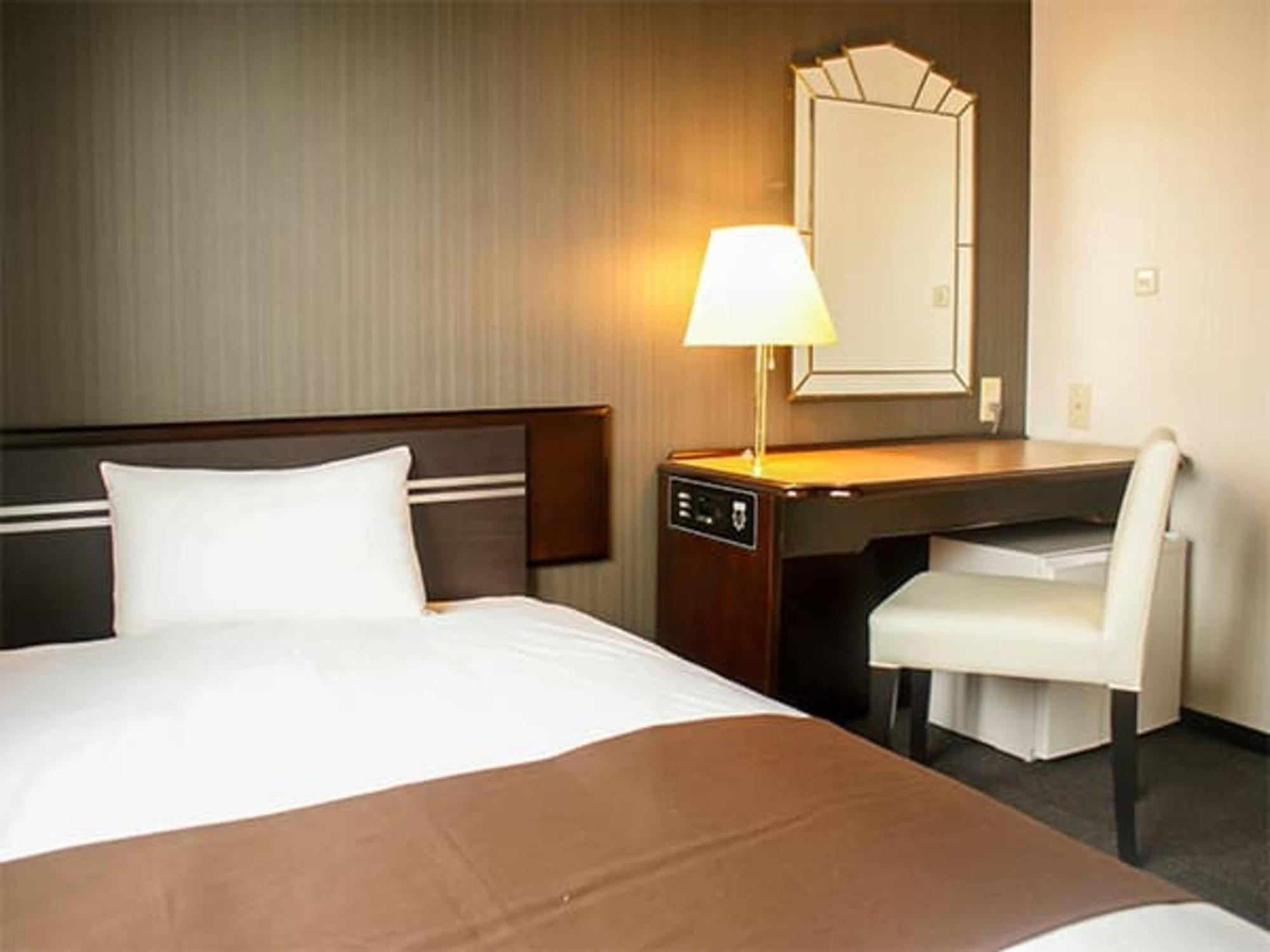 Hotel Livemax Budget Наха Екстериор снимка
