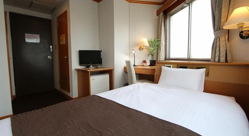 Hotel Livemax Budget Наха Екстериор снимка