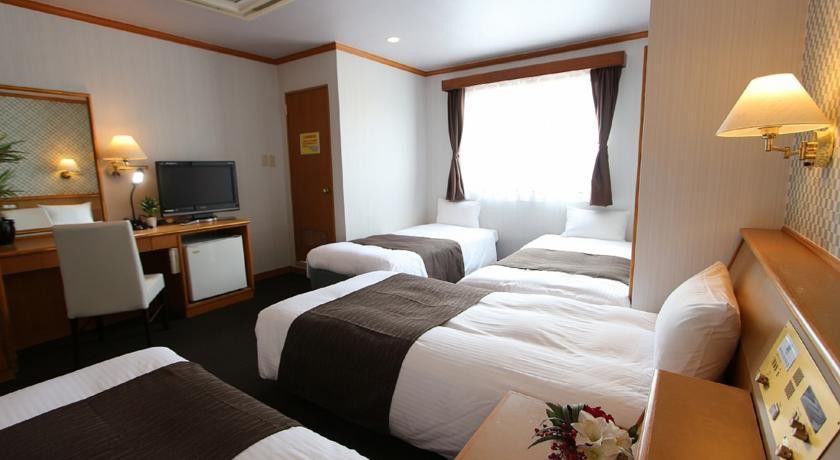 Hotel Livemax Budget Наха Екстериор снимка